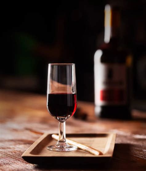 Best 13 Port Wine Health Benefits: 6 Ways to Get the Most Bang for Your
