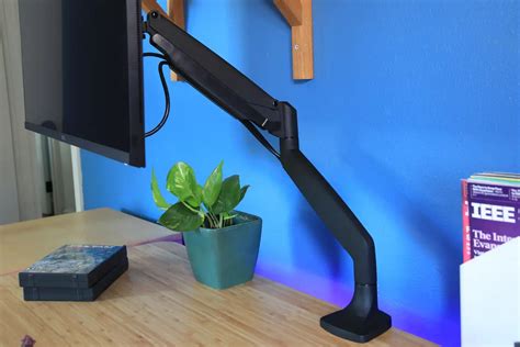 10 Best Monitor Arm - Facts.net