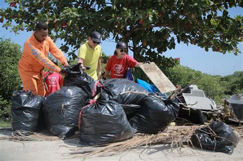 2 800 kilos de basura retirados del caño Juan Angola durante jornada de