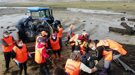 Las mariscadoras de Noia priorizan la limpieza de la ría para su