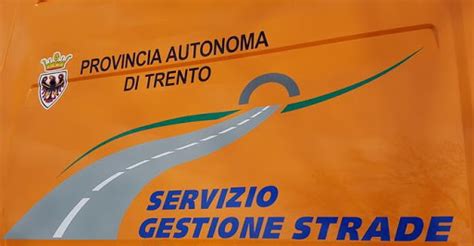 Senso Vietato Per Autotreni Ed Autoarticolati In Direzione Arco Verso