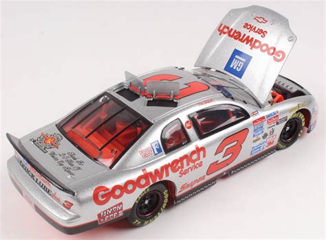 Dale Earnhardt #3 GM Goodwrench / Silver Select 1995 Monte Carlo 1:24 ...