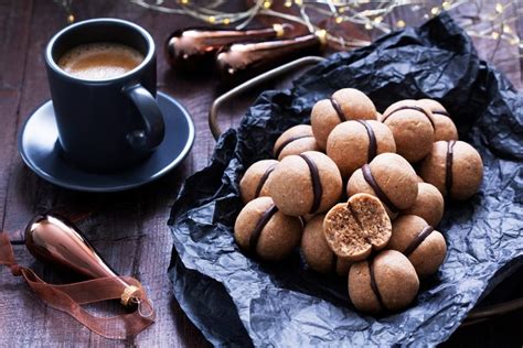 Giornata Internazionale Del Bacio Le Ricette Dei Baci Dolci E Salati