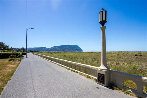 Seaside Oregon Photos - Ebb Tide Oceanfront Inn