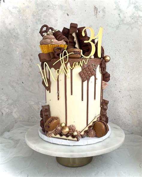 Drip Cake Designs Ideas In