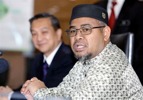 Dr Khairuddin Aman Razali Ahli Majlis Ulama Umno Isu Semasa Semasa