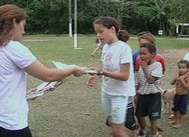 Novo Milênio Idioma Projeto Presenteando Letras em Caruara