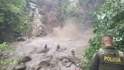 Encuentran Dos Cuerpos Sin Vida Por Creciente S Bita De Una Quebrada En