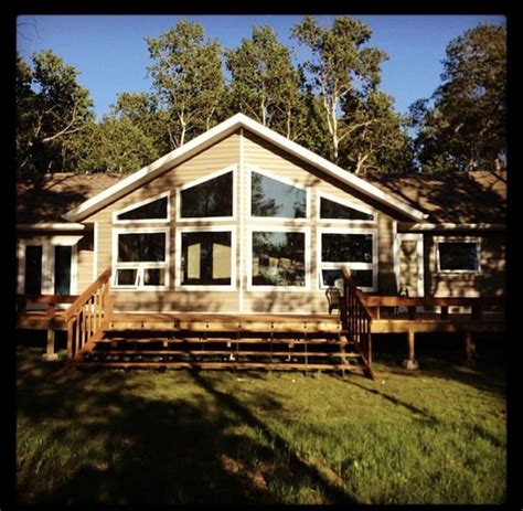 Shoal Lake, MB Vacation Rentals: house rentals & more | Vrbo