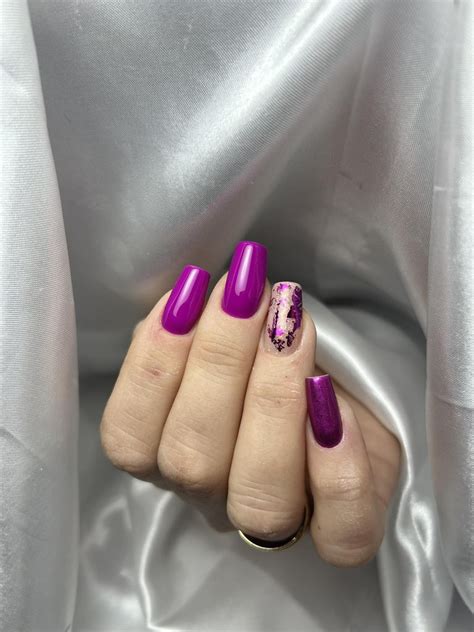 Modny Manicure Na Zim Paznokcie Fioletowe Gazeta Pomorska