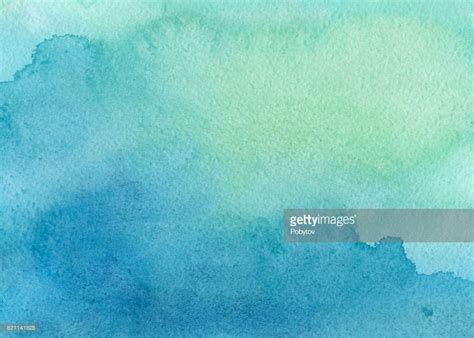 Watercolor Blue Ombre Background | zaria-kline