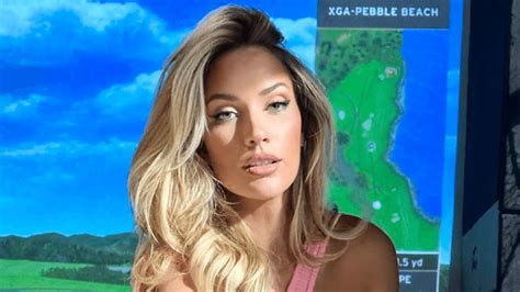 Paige Spiranac Shows Off Her Bust In A Pink Exercise Set And Pouted To