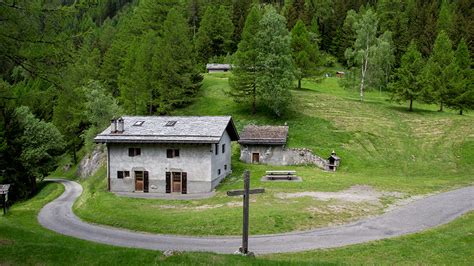 Chalet De La Deuve Your Stay Pays Du Saint Bernard