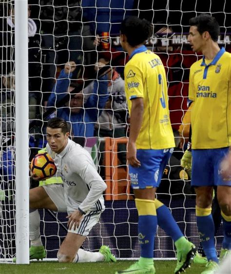 Real Joga Mal E Bale Expulso Mas Empata Gols De Cristiano