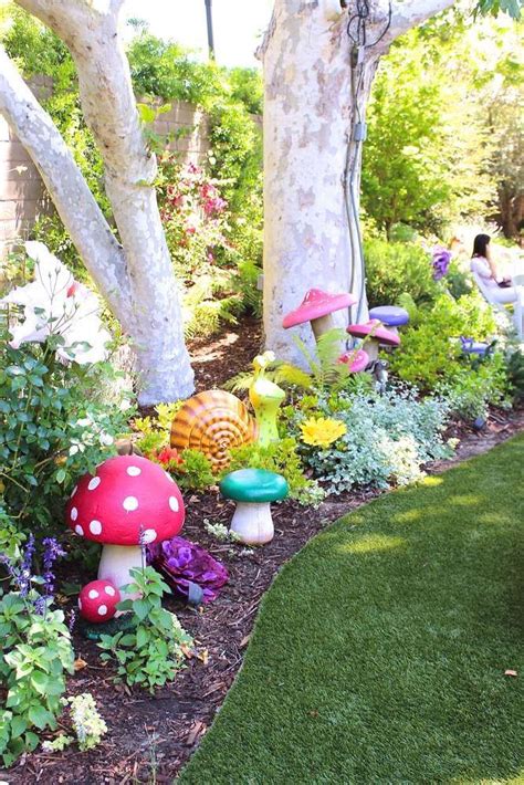 Fairy Tale Birthday Party Ideas | Photo 43 of 43 | Fairy garden party, Whimsical garden, Fairy ...