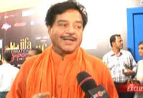 Shatrughan Sinha Talks About Rekha