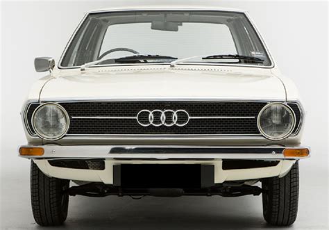 Audi 80 1972 - Cars evolution