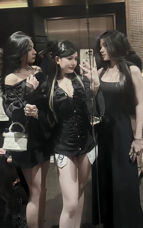 Tổng hợp ảnh nóng của hot girl Trần Hà Linh cực hot