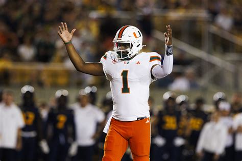 Miami Football Star Qb Cam Ward Makes Heisman Statement In Epic