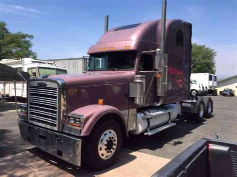 Freightliner Classic Xl 2007 Sleeper Semi Trucks