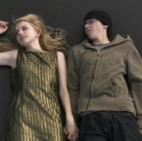 Sid And Cassie From Skins Cassie Skins Skins Uk Skin