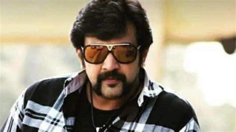 Chiranjeevi Sarja Death Reason / Chiranjeevi Sarja Funeral Rites Kannada Actor S Final Rites ...