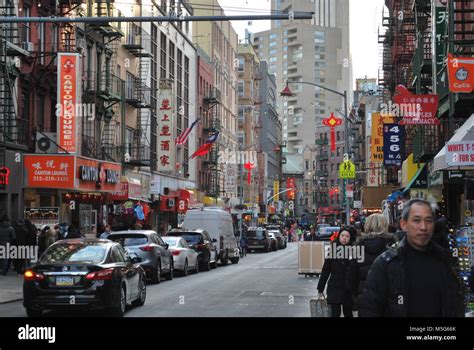 Street View Of Chinatown In New York Stock Photo Alamy