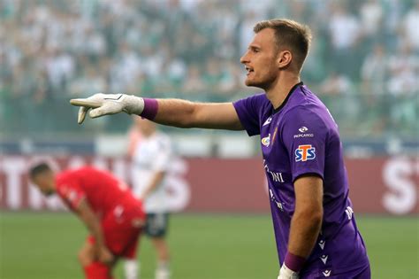 Media Bramkarz Odchodzi Z Widzewa D Wyjazd Do Stan W Zjednoczonych