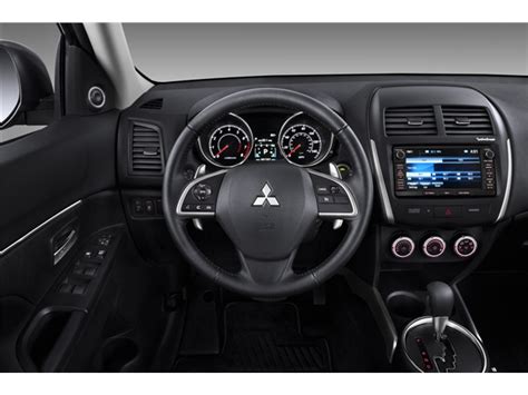 2015 Mitsubishi Outlander Sport: 84 Interior Photos | U.S. News