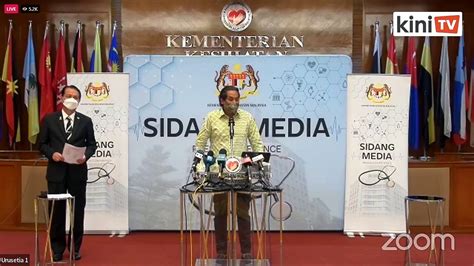 Live Omicron In Malaysia Health Minister Khairy Jamaluddin Holds