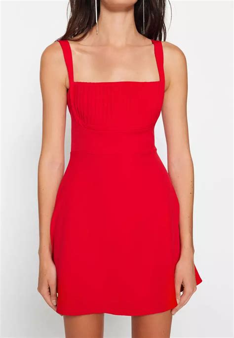 Buy Trendyol Square Neck Skater Dress Online Zalora Malaysia