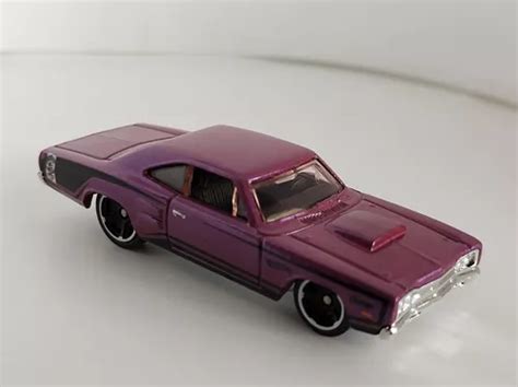 Hot Wheels 69 Dodge Coronet Super Bee Pu P8 MercadoLivre