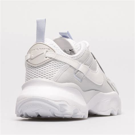 Купить Оригинальные кроссовки Nike W TC 7900 PRM 2 FB8941-043, цена ...