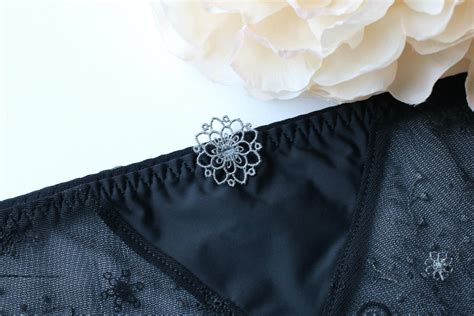 For The Love Of Fine Lingerie Simone P R Le Style Domination