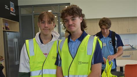 Moranbah State High School students experience underground coal mining ...