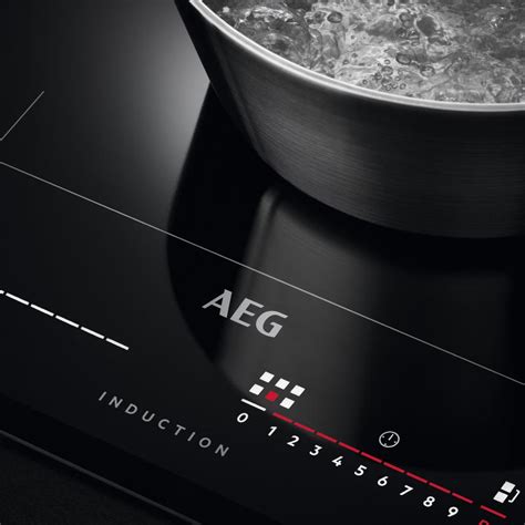 Aeg Series 6000 Ike85651fb 80cm Black Electric Induction Hob Howdens