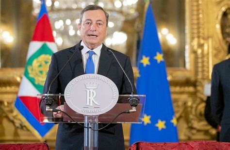 Draghi Smettetela Di Vaccinare Giovani E Saltare Le Liste Priorit