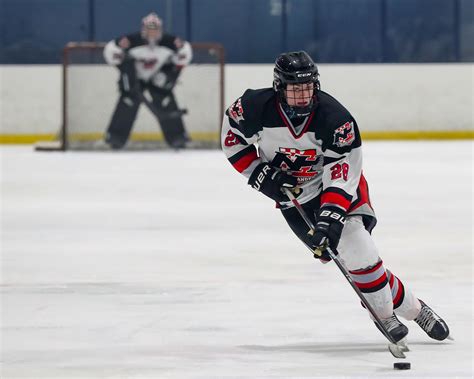 No. 5 Northern Highlands shuts down Ridgewood - Boys ice hockey recap - nj.com