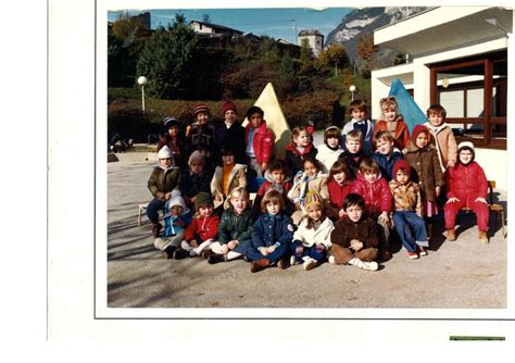 Photo De Classe Petite Section Maternelle De 1981 Ecole Jean Rostand