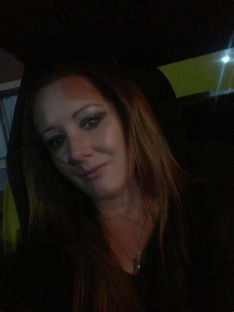 Freaky White Milf ShesFreaky