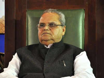 J K Governor Chairs High Level Security Meeting Ahead Of Amarnath Yatra