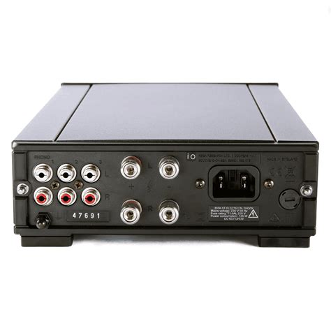 Rega Io Integrated Amplifier - Audio Element: HiFi Experts, Turntables ...