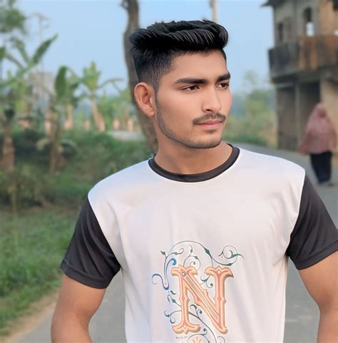 ALYX STAR - I am your guys 😍👉 https://goo.su/XVOSg . . Dua Lipa