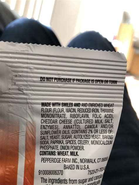 The ingredients for goldfish.. : r/mildlyinfuriating