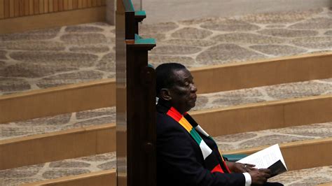 Zimbabwe, After Expelling U.S. Officials, Accuses Them of Promoting