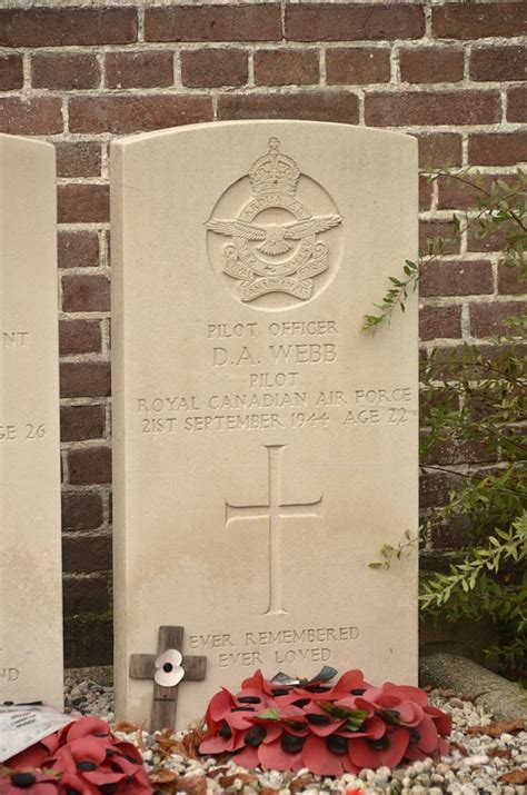 Zeeland Roman Catholic Churchyard World War Two Cemeteries A