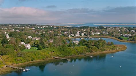 40+ Chatham Massachusetts Neighborhoods Stock Photos, Pictures & Royalty-Free Images - iStock