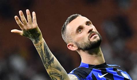 Inter S Rush To Sell Brozovic Could Harm Bar A