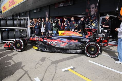 F Red Bull Mclaren E Mercedes Atualiza Es Em Silverstone