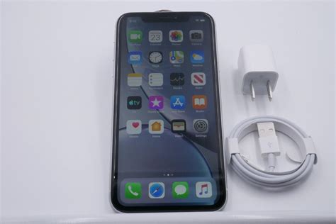 Apple IPhone Xr Verizon A1984 White 128 GB LRWN16472 Swappa